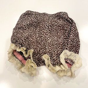 Adorable Leopard shorts